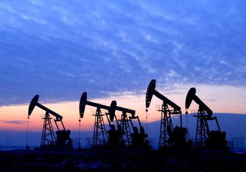 上半年原油进口量创新高　需求放缓市场承压明显