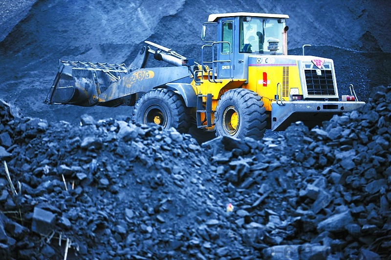 焦煤、焦炭供应紧张缓解 月内价格跌幅超15%